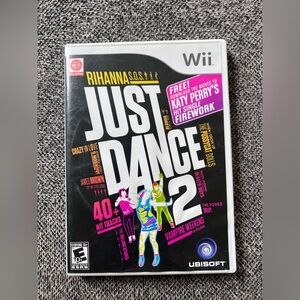 Just Dance 2 (Wii) Video Game - Black Cover